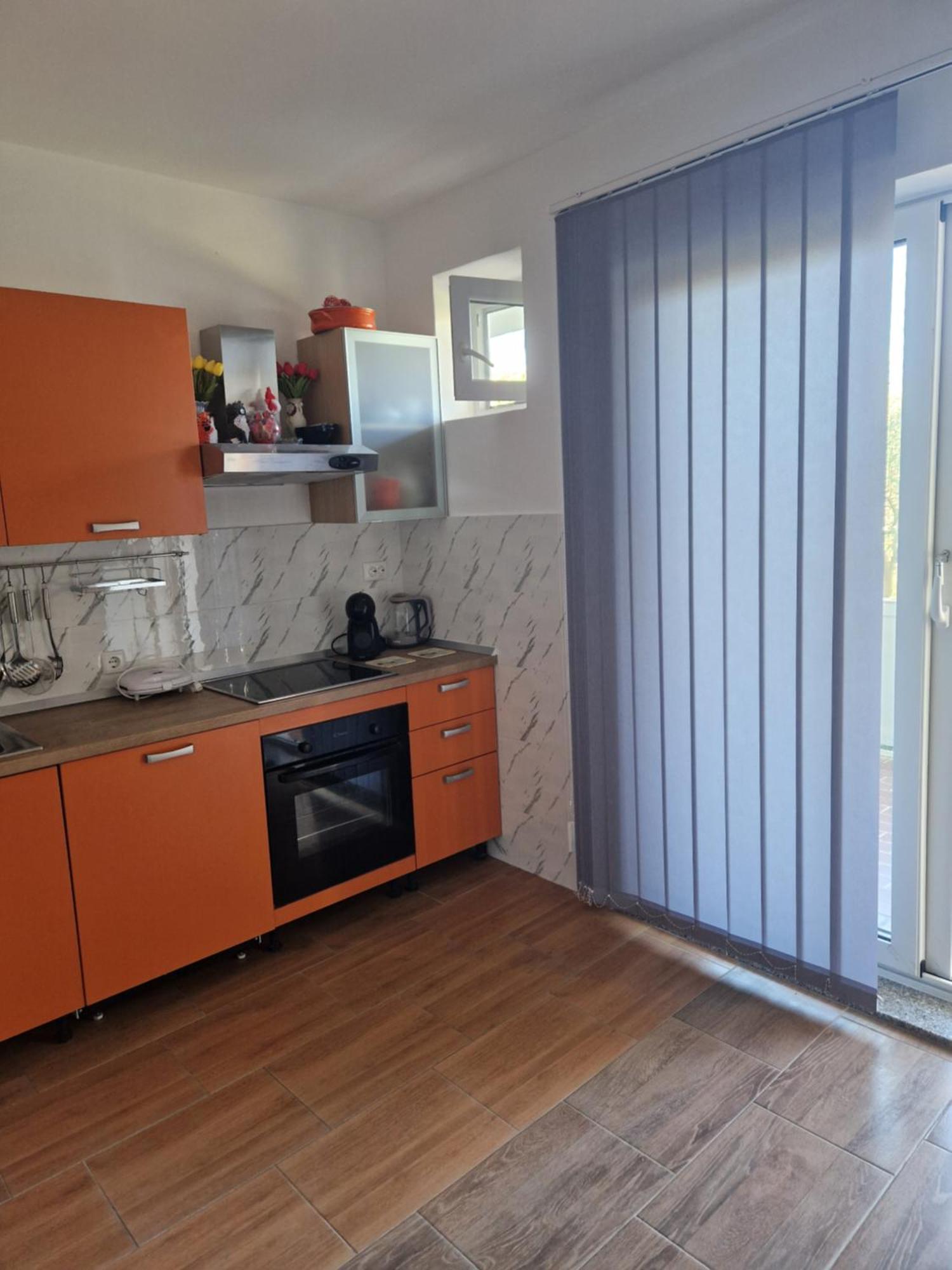 Vera Apartment Kampor Buitenkant foto